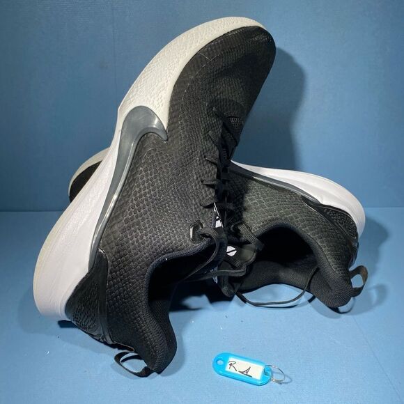 Nike Mamba Focus Basketball Shoes Size 14 Black White Kobe Bryant AJ5899-002 - Picture 1 of 8